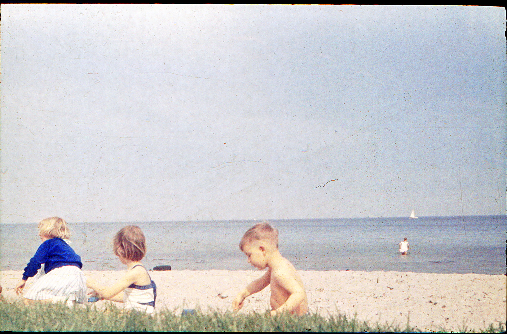 Bonnie, Wendee, and Corey at the beach